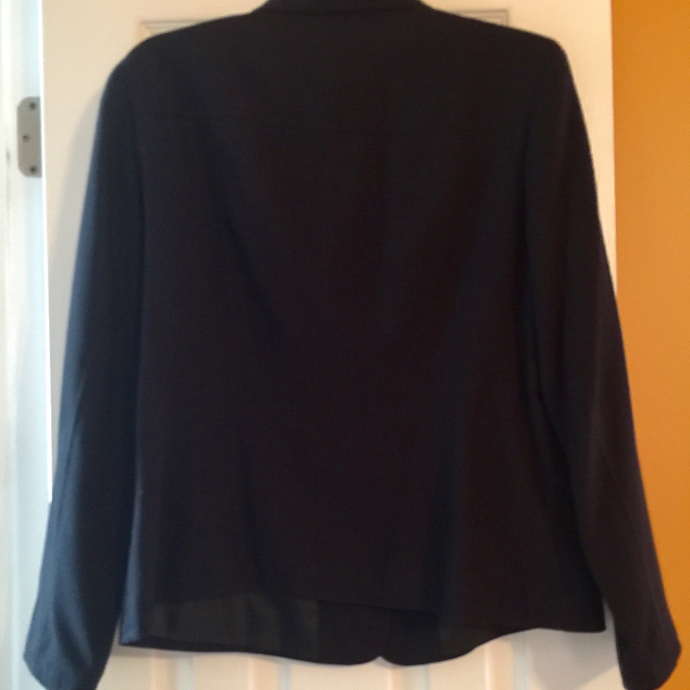 Ladies jacket - Picture 2 of 5